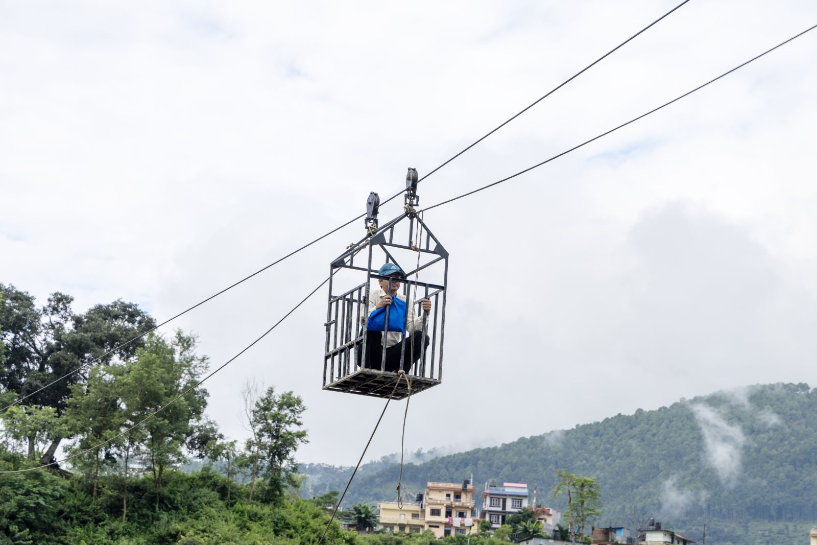 नुवाकोटको विदुरदेखि त्रिशूली जोड्न बनाइएको वैकल्पिक मार्ग-तुइन